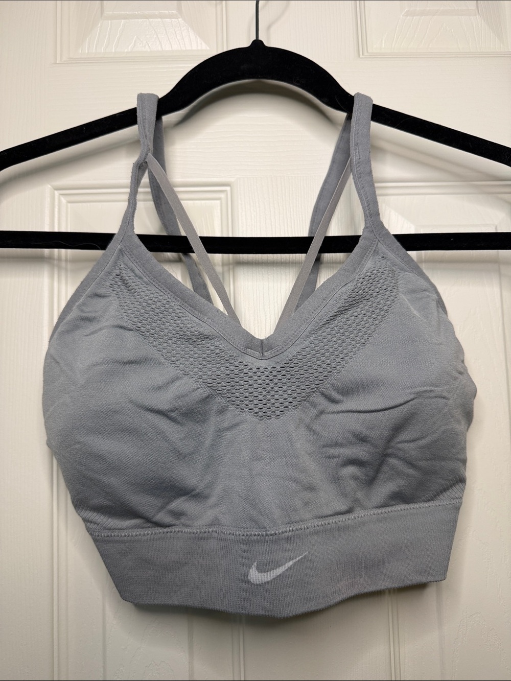 Nike Light Gray Seamless Sports Bra with Mesh V-Front